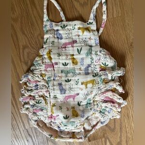 Angel Dear Leopards Ruffle Bubble Romper